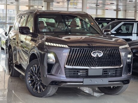 Infiniti QX80