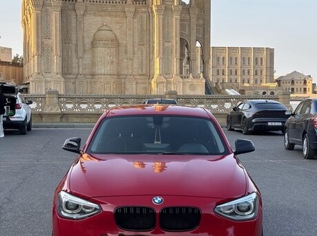 BMW 118 2012