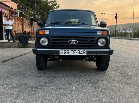 LADA (VAZ) Niva