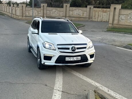 Mercedes GL 500 4MATIC 2015