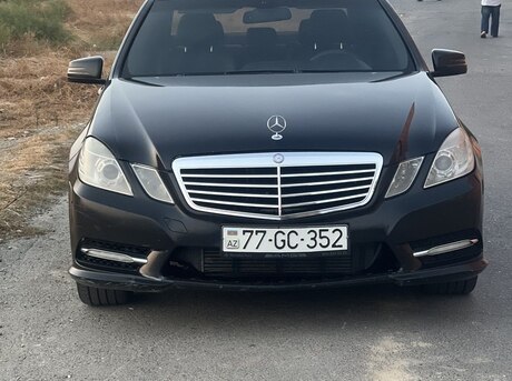 Mercedes E 220 2010