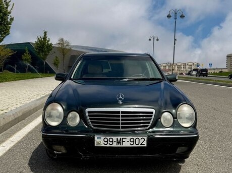 Mercedes E 280 2000
