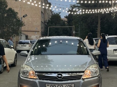 Opel Astra 2007