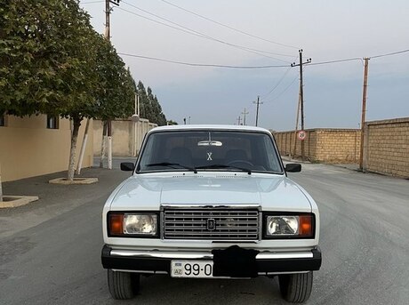 LADA (VAZ) 2107 2010