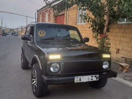 LADA (VAZ) Niva