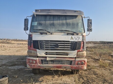 HOWO Sinotruk 2010