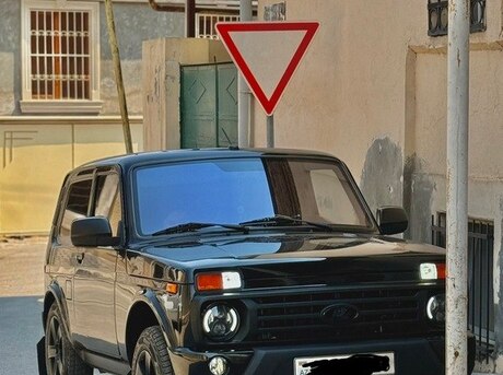 LADA (VAZ) Niva