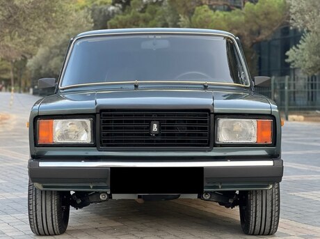LADA (VAZ) 2107 2010