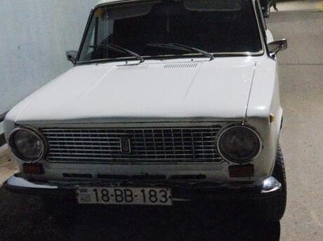 LADA (VAZ) 21011 1985
