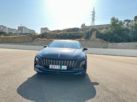 Hongqi  2023
