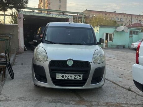 Fiat Doblo 2010