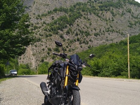 Yamaha MT-15