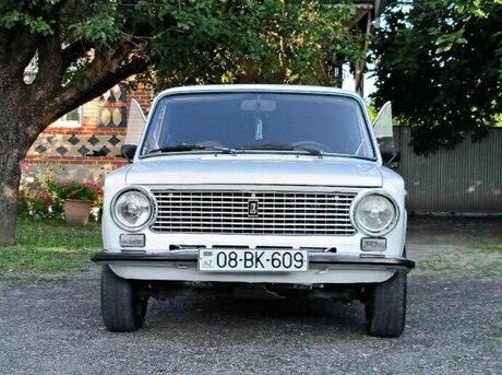 LADA (VAZ) 21013 1985