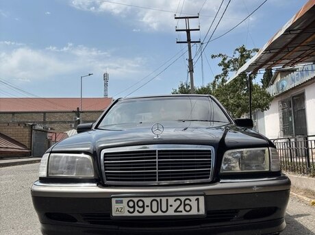 Mercedes C 180