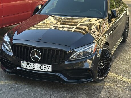 Mercedes C 300 4MATIC 2015