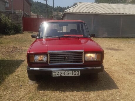 LADA (VAZ) 2107