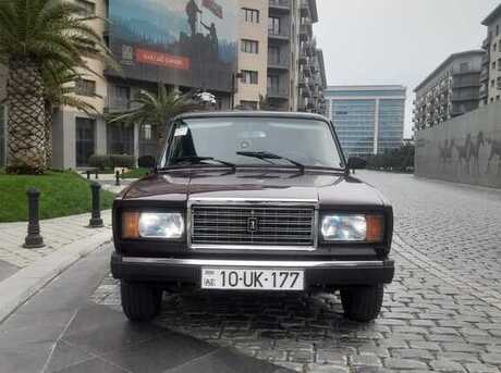LADA (VAZ) 2107