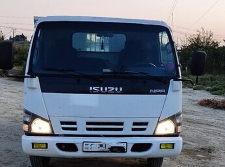Isuzu NPR 66 L 2008