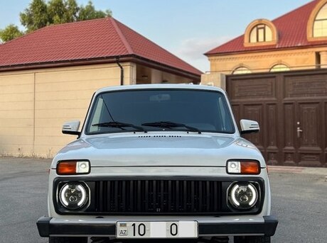 LADA (VAZ) Niva