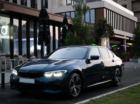 BMW 330 2021