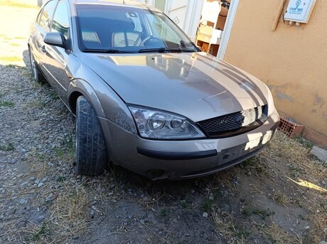 Ford Mondeo 2002