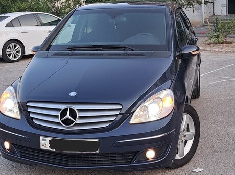 Mercedes B 170