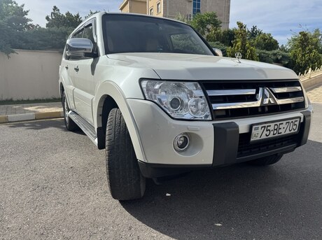Mitsubishi Pajero 2007