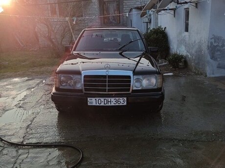 Mercedes 190 1989