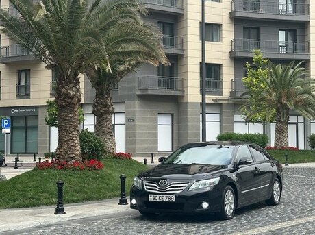 Toyota Camry 2010