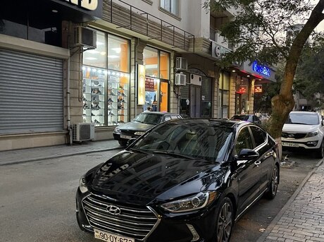 Hyundai Elantra 2017