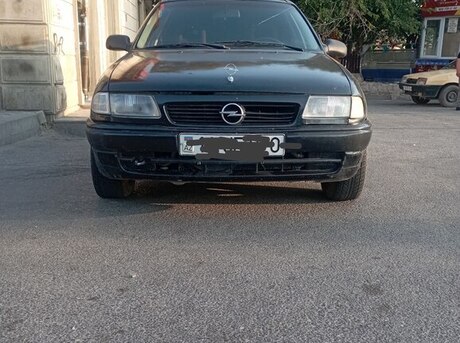 Opel Astra 1996