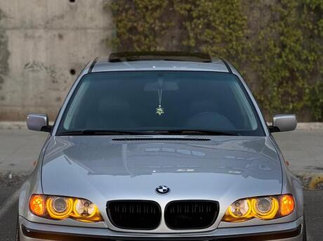 BMW 325 2002