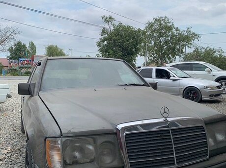 Mercedes E 260 1989