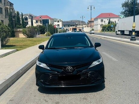 Toyota Camry 2018