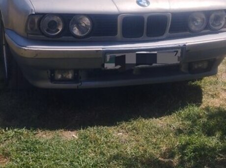BMW 525