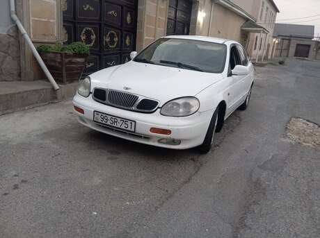 Daewoo Leganza 1998