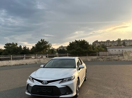 Toyota Camry 2022