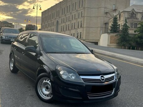 Opel Astra 2010
