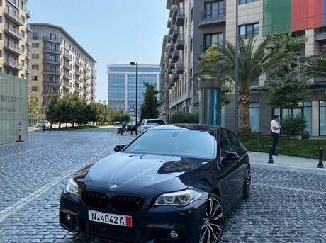 BMW 528