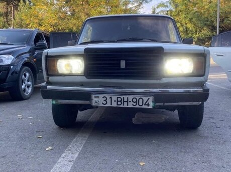 LADA (VAZ) 2107 1990