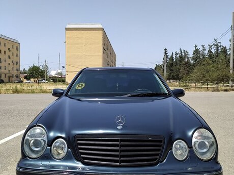 Mercedes E 200 2000