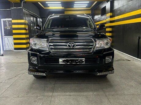 Toyota Land Cruiser 2010
