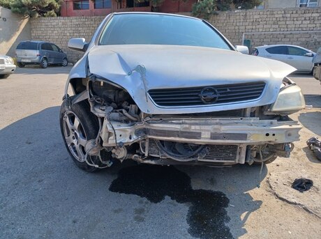 Opel Astra 1999