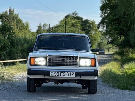 LADA (VAZ) 2107 2010