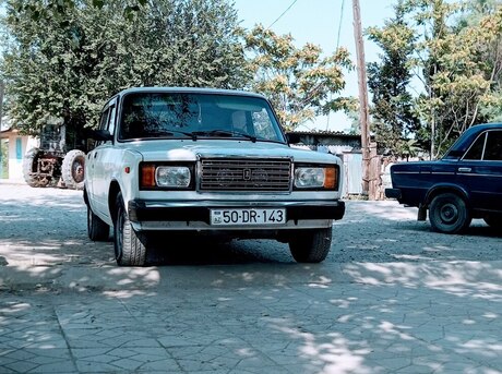 LADA (VAZ) 2107 1999