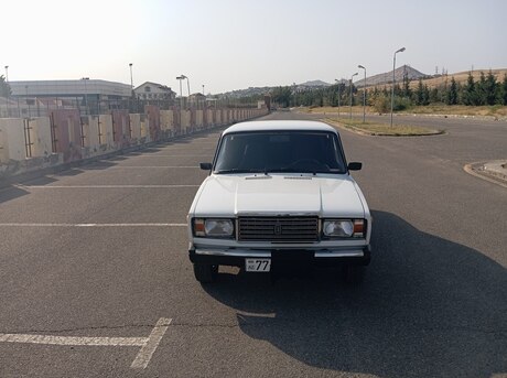 LADA (VAZ) 2107 2011