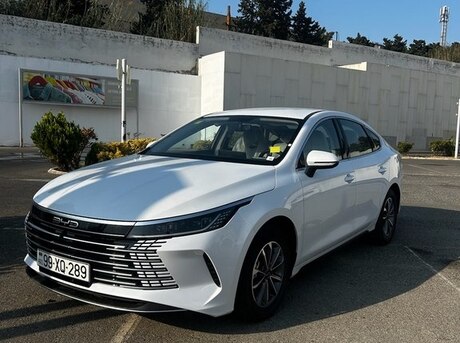 BYD Destroyer 05 2025