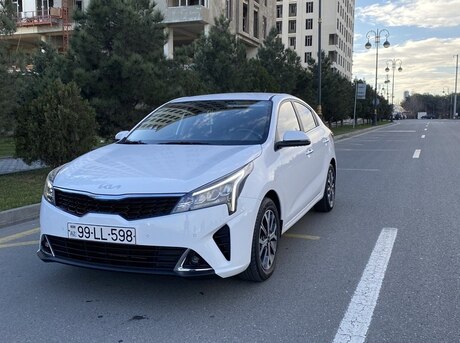Kia Rio 2021