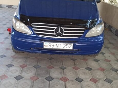 Mercedes Vito 111