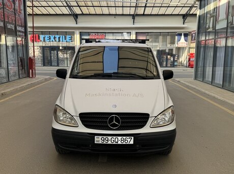 Mercedes Vito 111